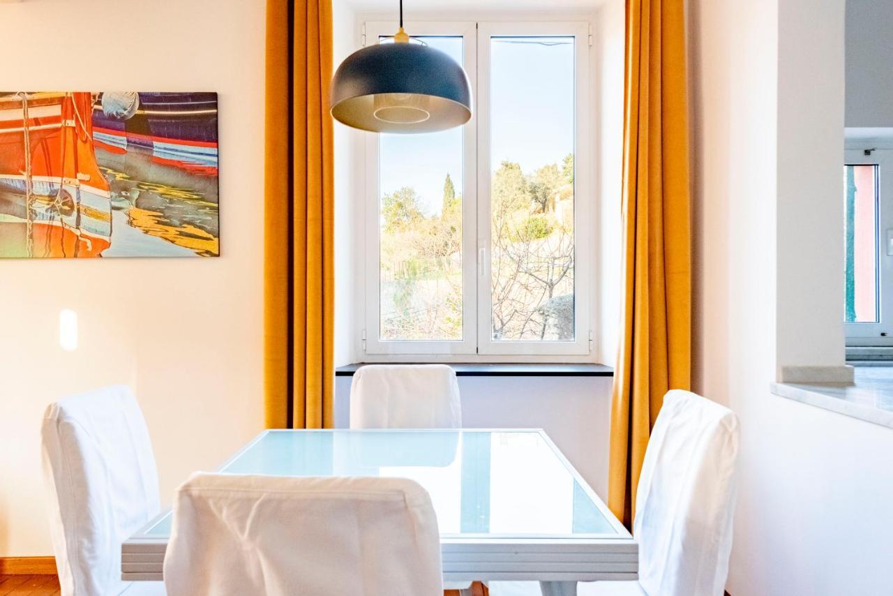 Joivy Modern Flat Next To The Sea Apartment Genoa Exterior photo